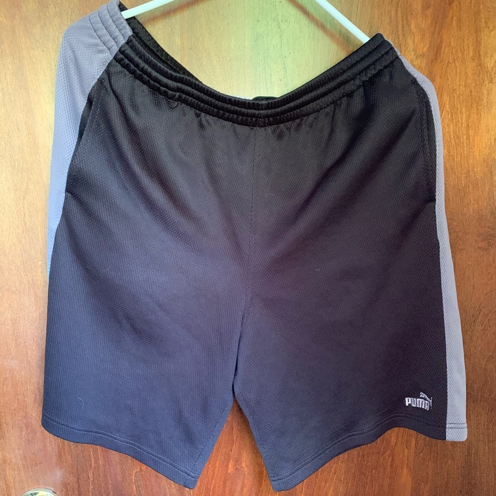 Large Men’s Puma Sweat Shorts